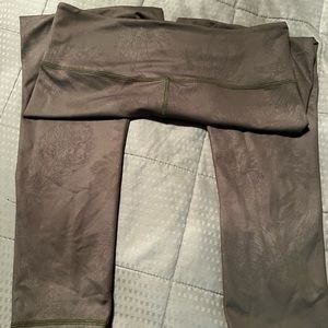 Zyia capri pants with flower underlay.  “Army green”. Go to mid calf on me